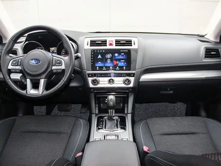 Subaru Outback 2015 — фото 9