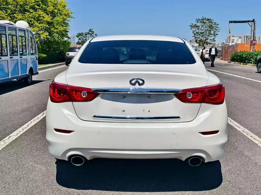 Infiniti Q50L 2017 — фото 5