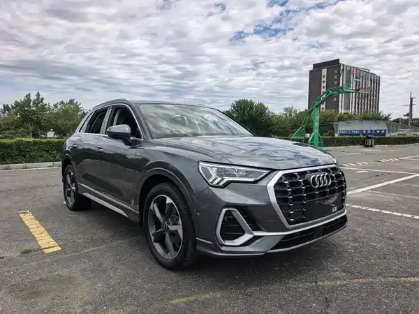 Audi Q3 2022