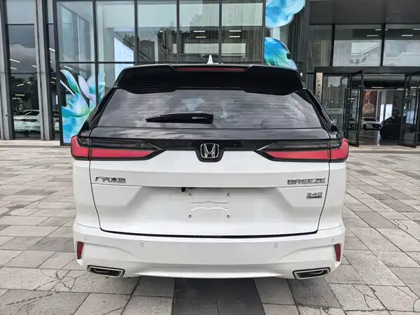 Honda Breeze 2025