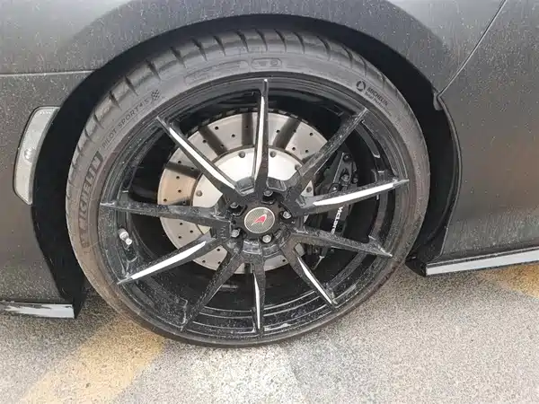 McLaren GT 2021