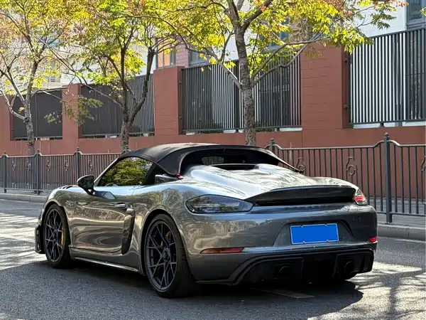 Porsche 718 2025