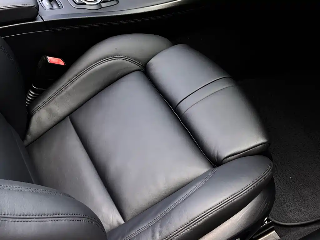 BMW M3 2012 — фото 15