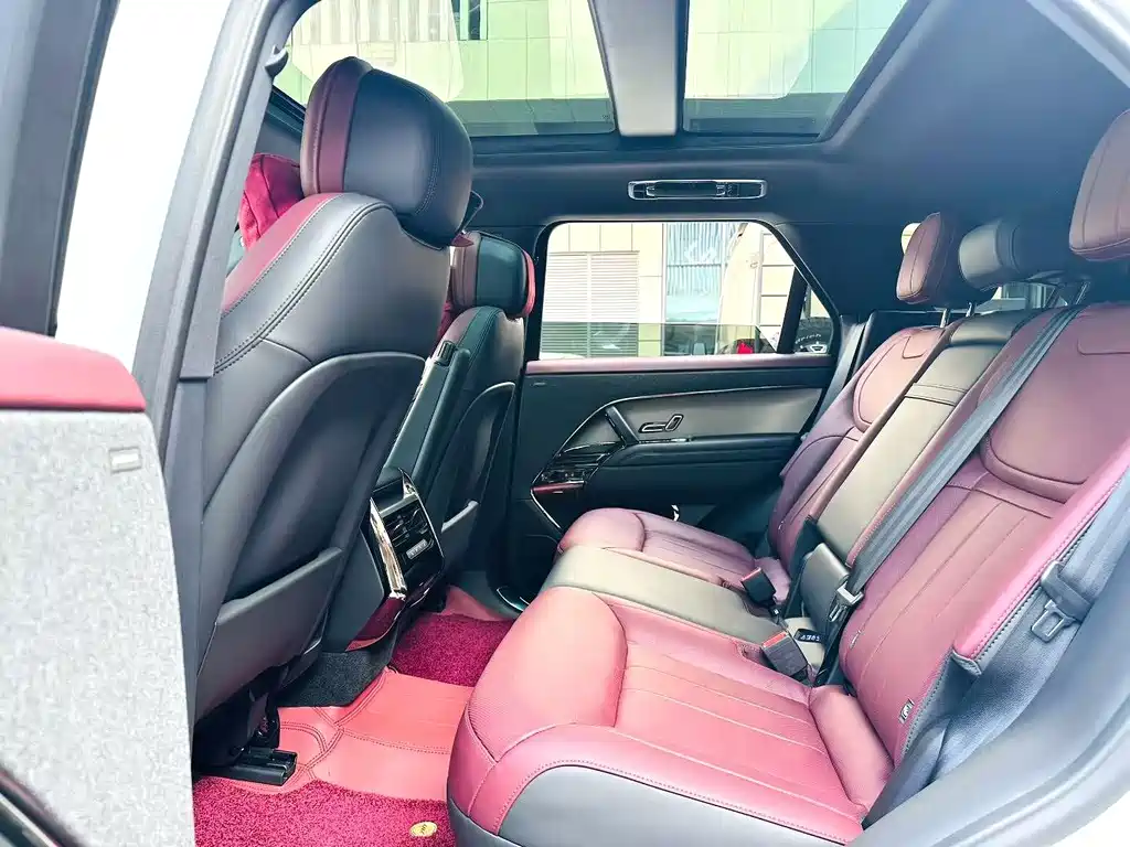Land Rover Range Rover Sport 2025 — фото 4