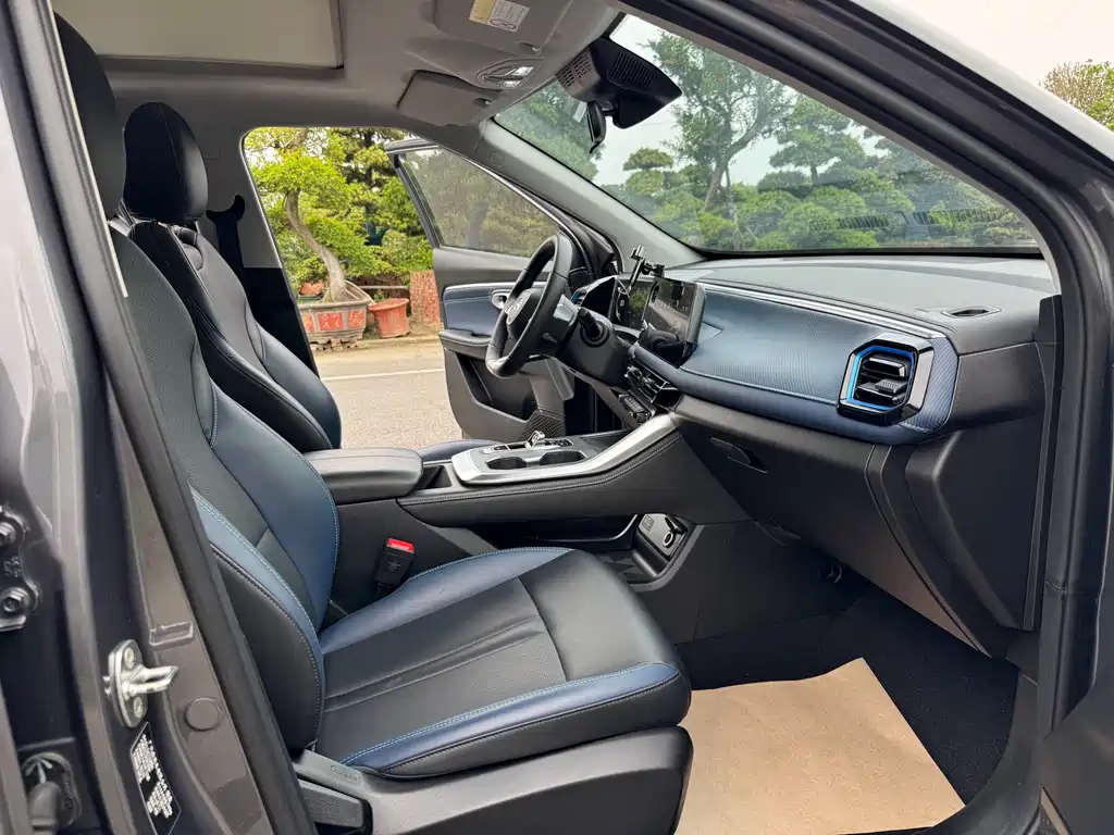 GAC Motor Trumpchi GS3 2023 — фото 7