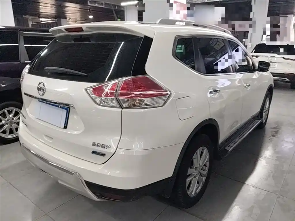 Nissan X-Trail 2015 — фото 7