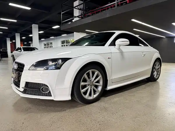 Audi TT 2014