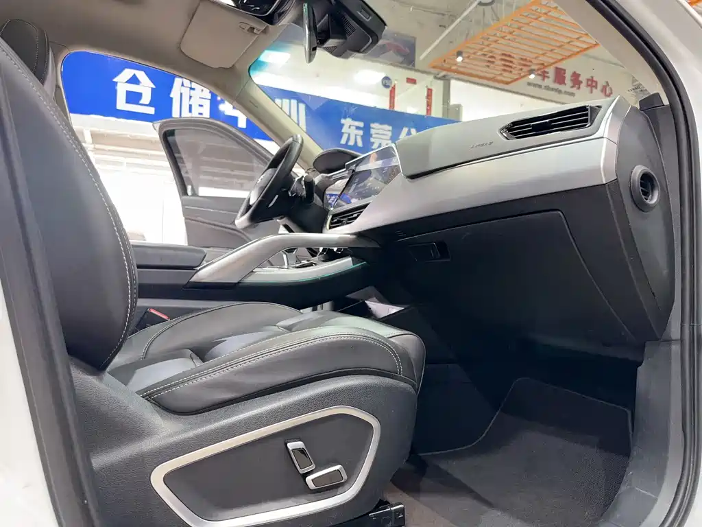 Geely Xingyue 2020 — фото 13