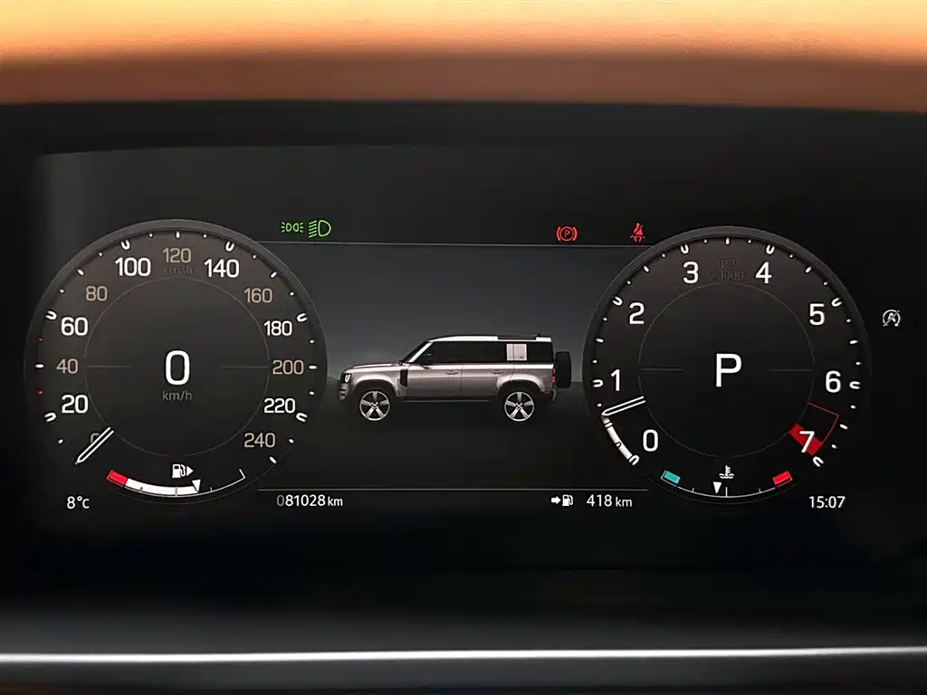 Land Rover Defender 2022 — фото 13
