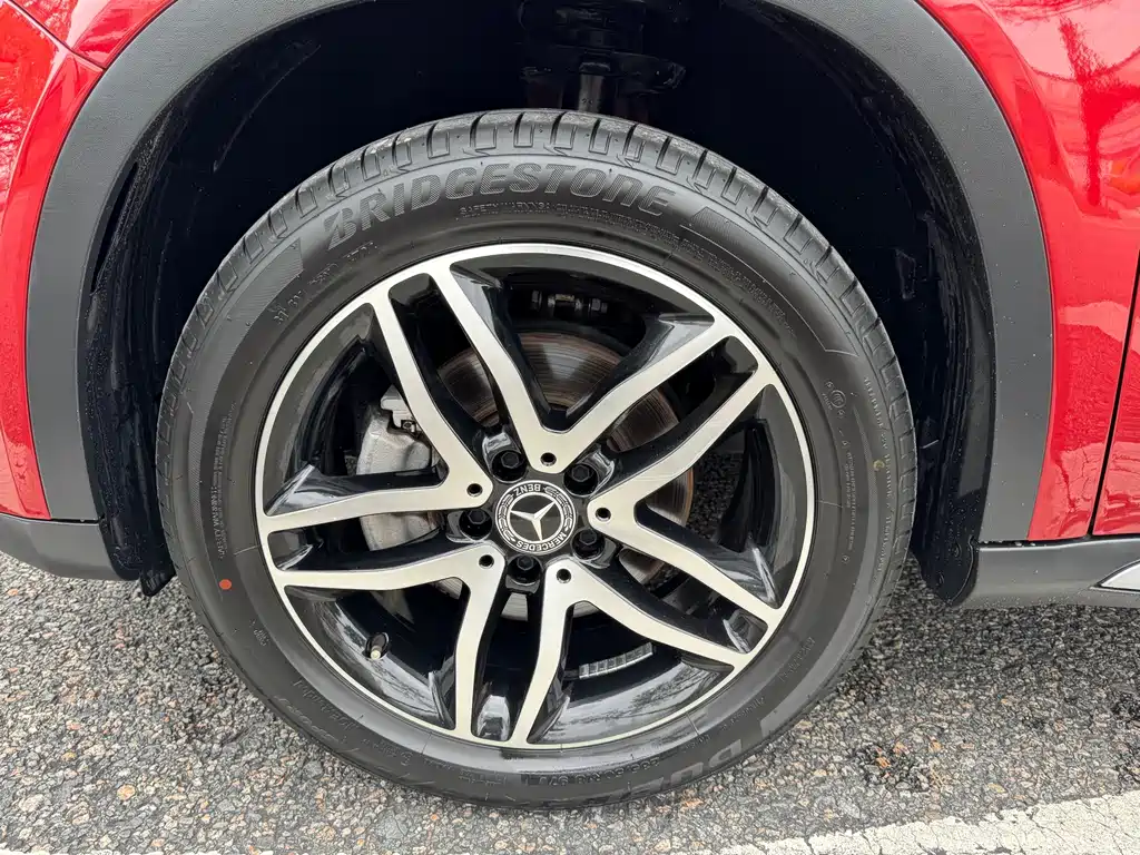 Mercedes-Benz GLA 2018 — фото 19