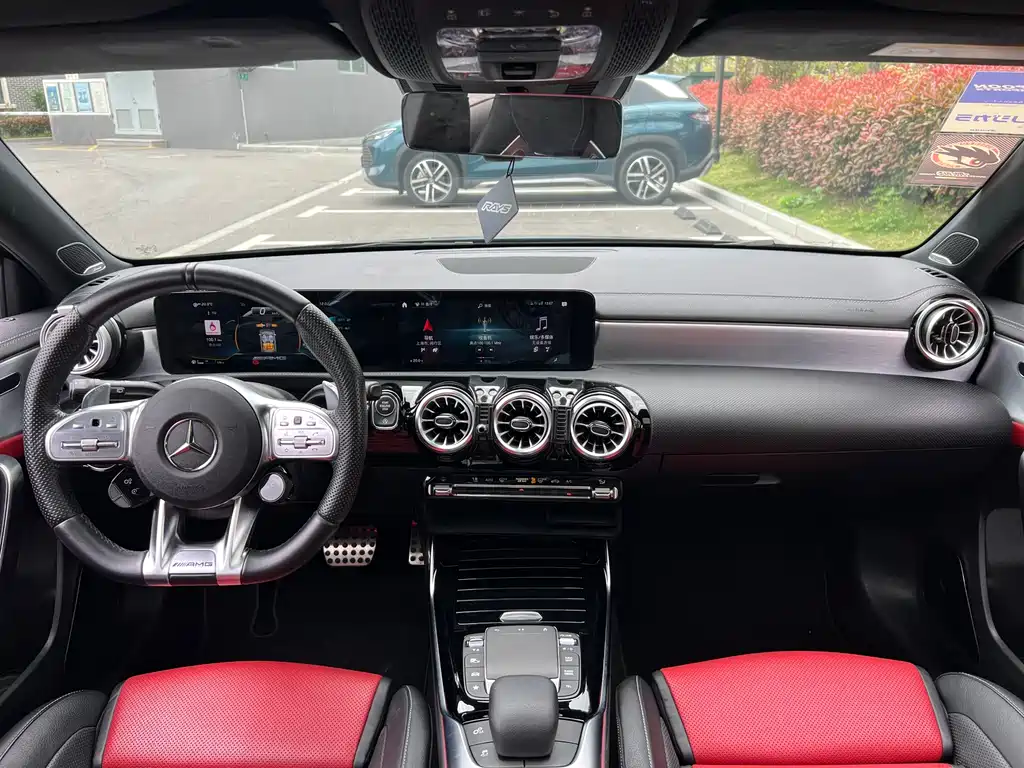 Mercedes-Benz A-Class AMG 2021 — фото 15