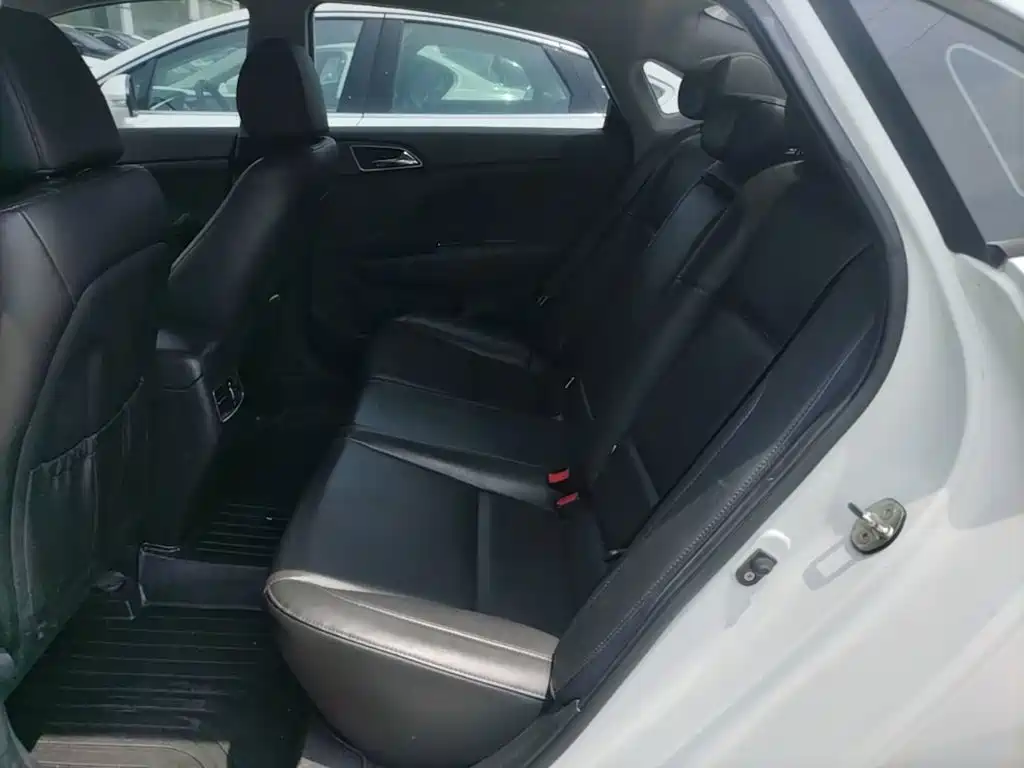 Hyundai Mistra 2016 — фото 17