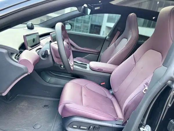 NIO ET5T 2024