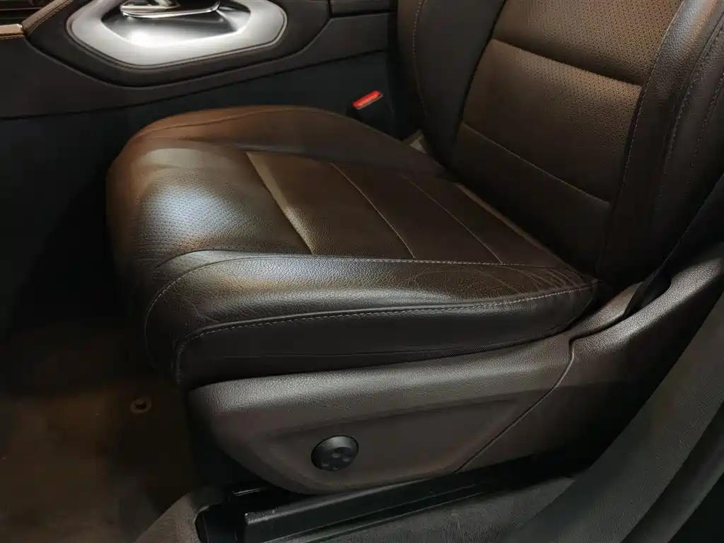 Mercedes-Benz GLE 2020 — фото 20