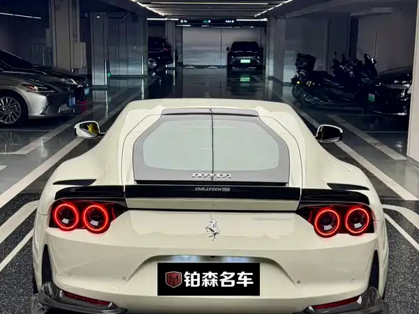 Ferrari 812 2018