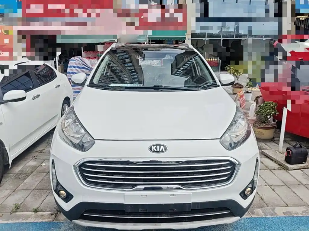 Kia KX3 2017 — фото 3