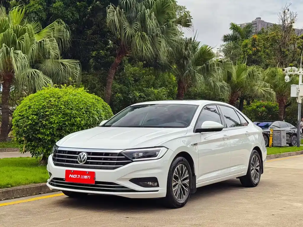 Volkswagen Sagitar 2021