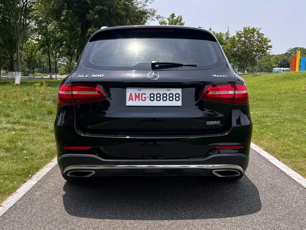 Mercedes-Benz GLC 2018 — фото 7