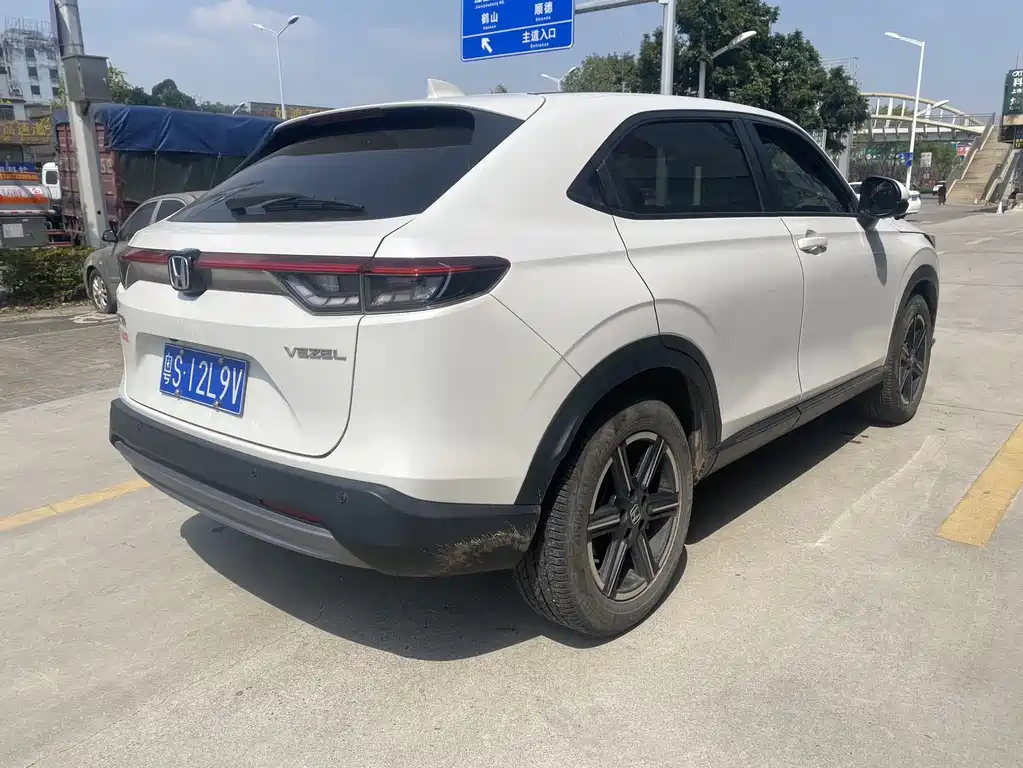 Honda Vezel 2023 — фото 8