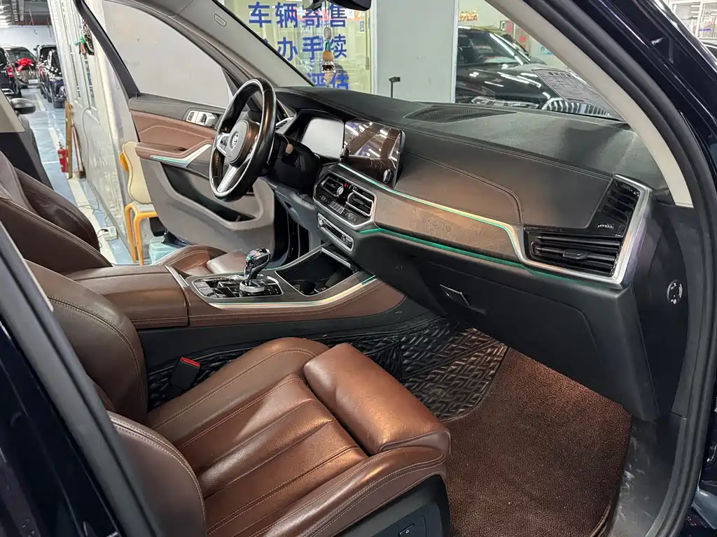 BMW X5 2019 — фото 11