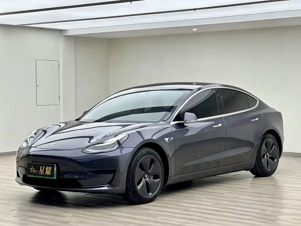 Tesla Model 3 2020 — фото 1