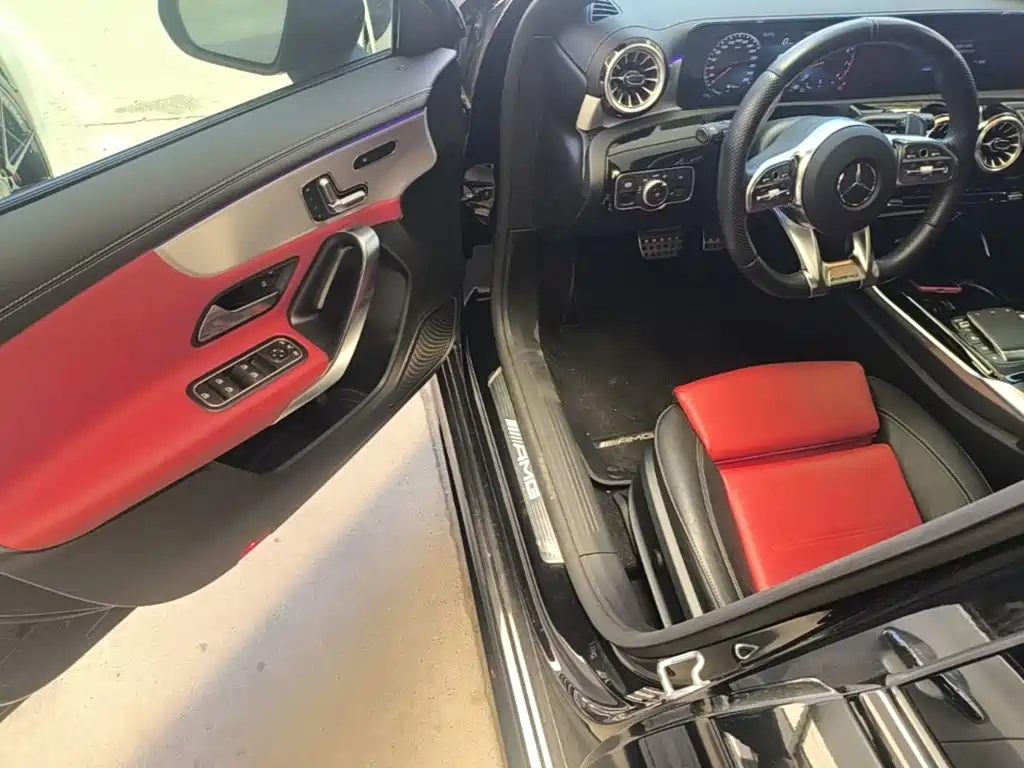 Mercedes-Benz A-Class AMG 2022 — фото 16