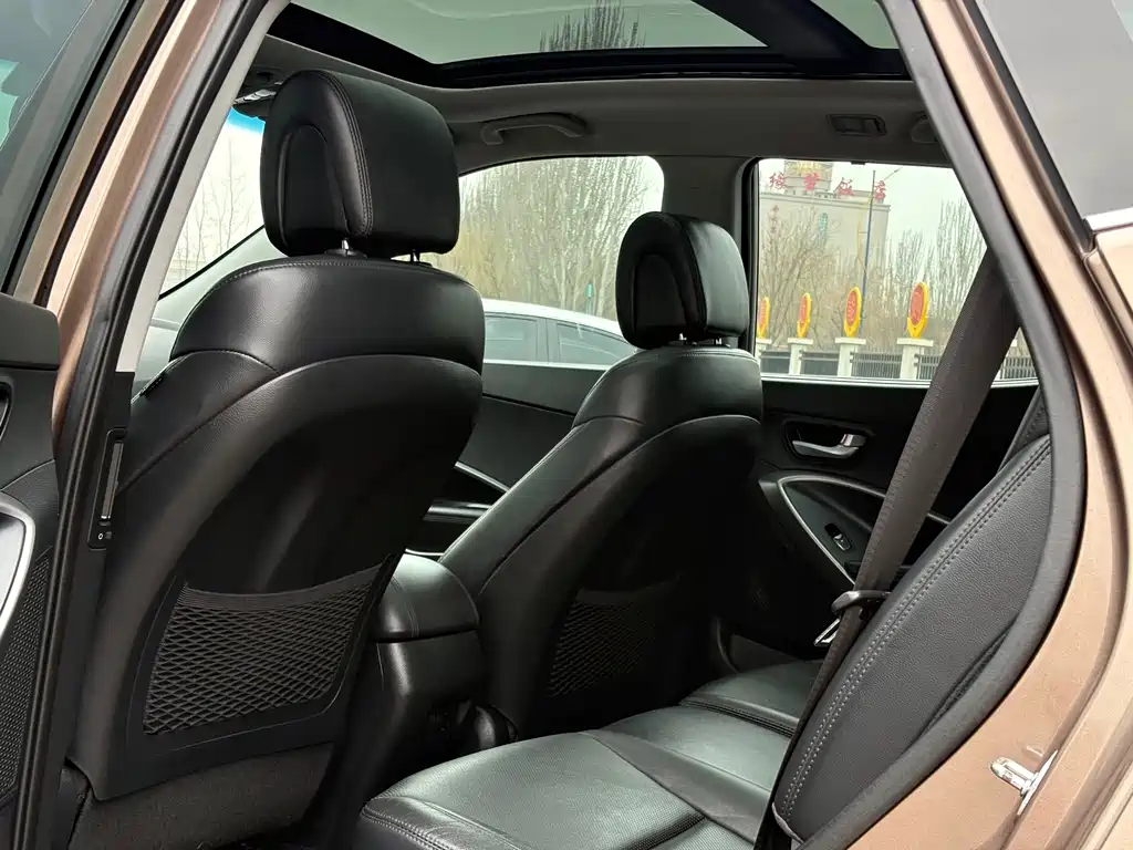 Hyundai Santa Fe 2015 — фото 4