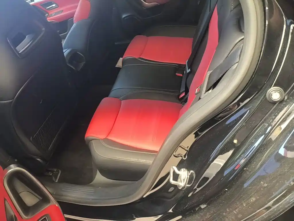 Mercedes-Benz A-Class AMG 2022 — фото 17