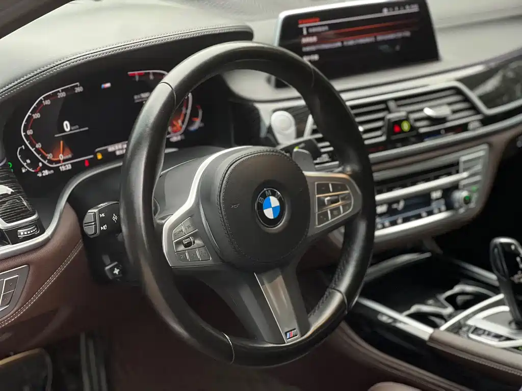 BMW 7 Series 2022 — фото 4