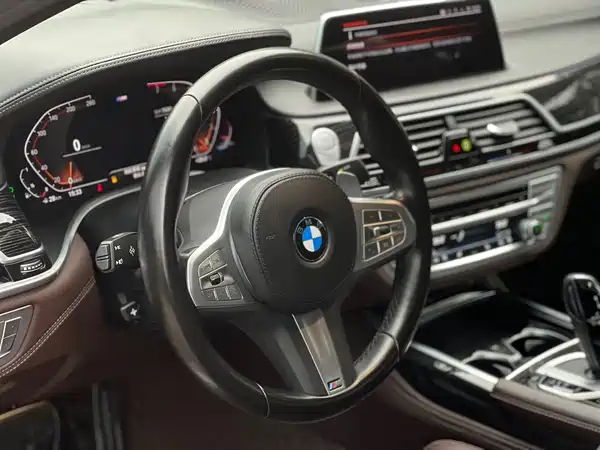BMW 7 Series 2022