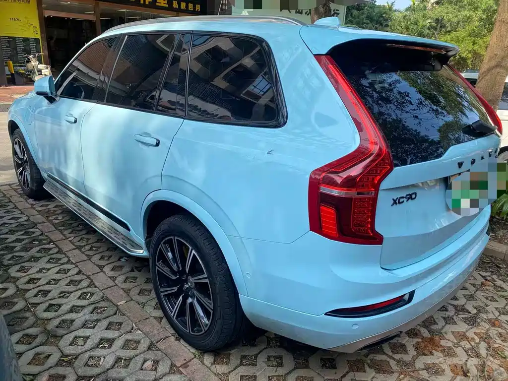 Volvo XC90 PHEV 2018 — фото 8