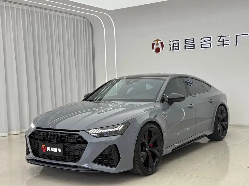Audi RS 7 2021 — фото 10