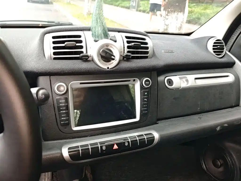 smart Fortwo 2014 — фото 14