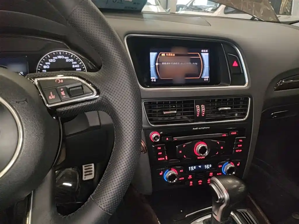 Audi Q5 2016 — фото 10