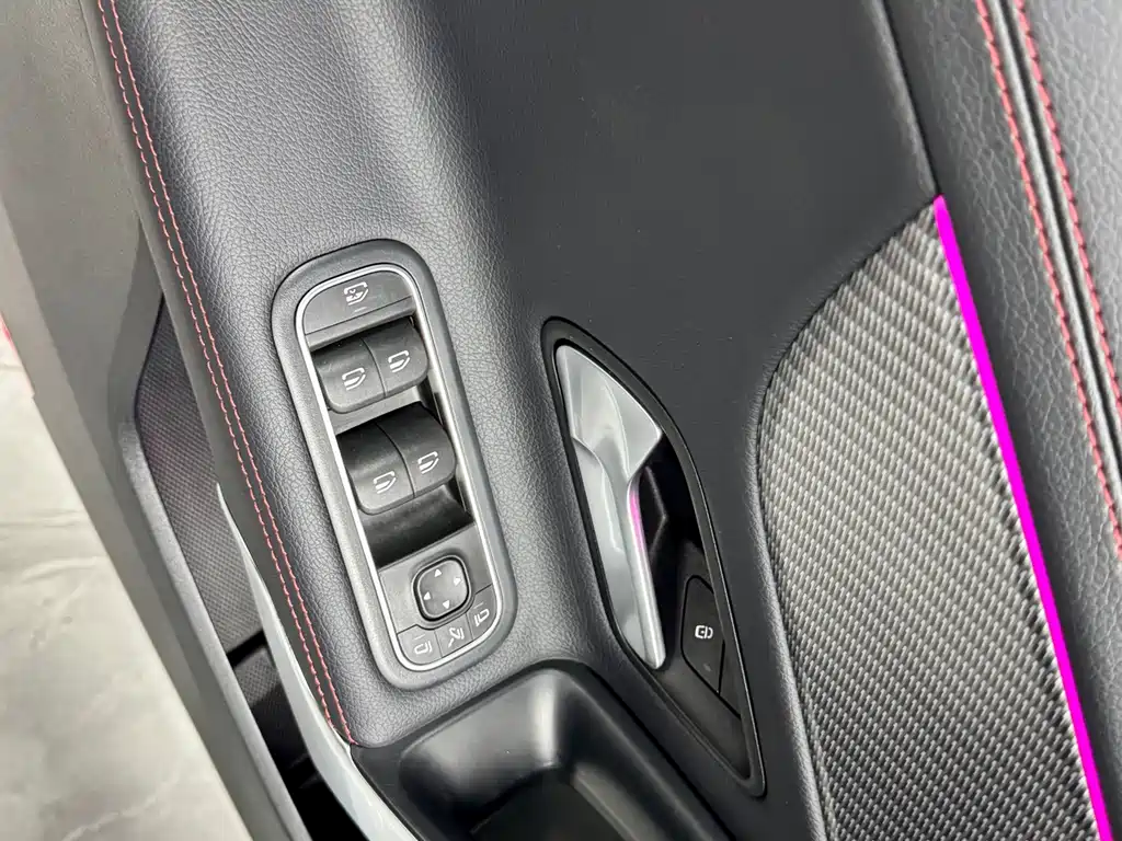 Mercedes-Benz A-Class 2024 — фото 22