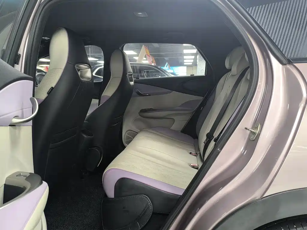 BYD Dolphin 2023 — фото 14