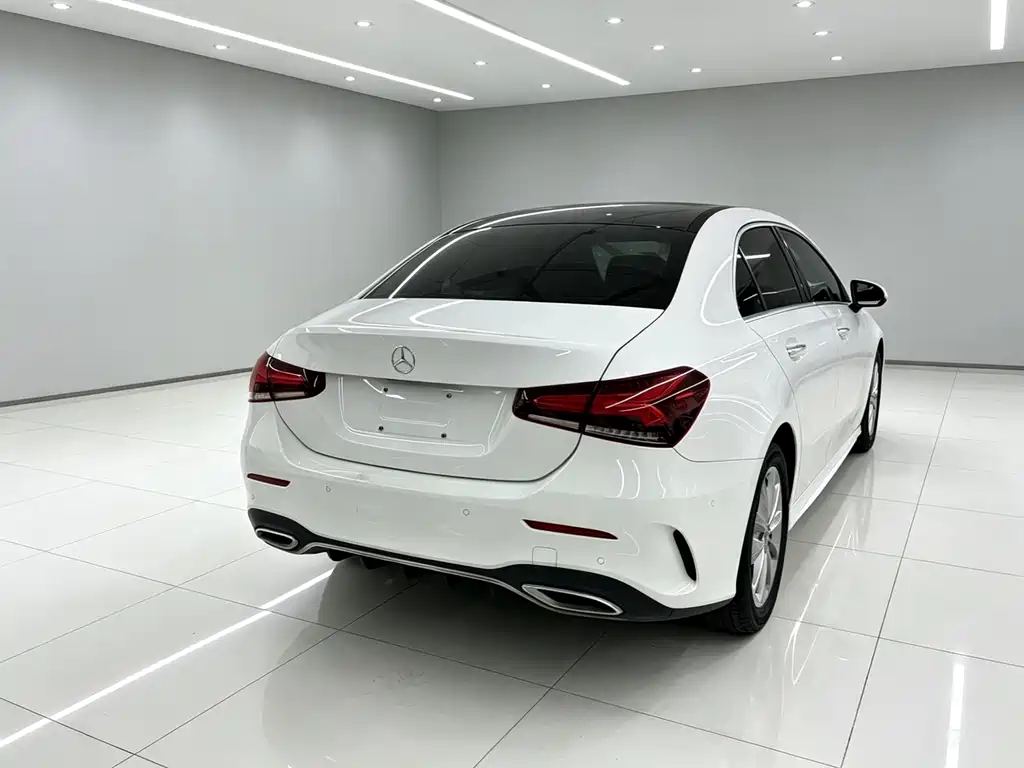 Mercedes-Benz A-Class 2020 — фото 8