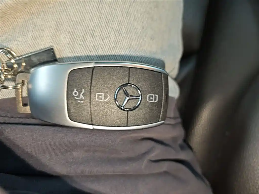 Mercedes-Benz C-Class 2020 — фото 15