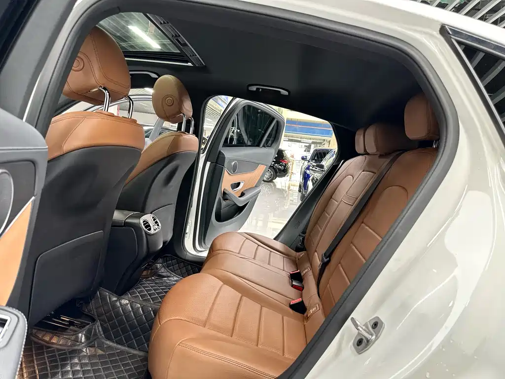 Mercedes-Benz GLC Coupe 2023 — фото 13