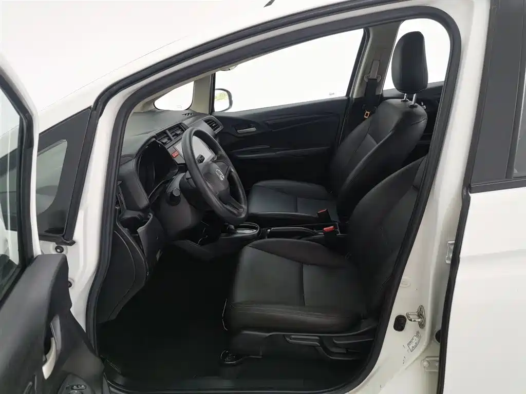Honda Fit 2016 — фото 10
