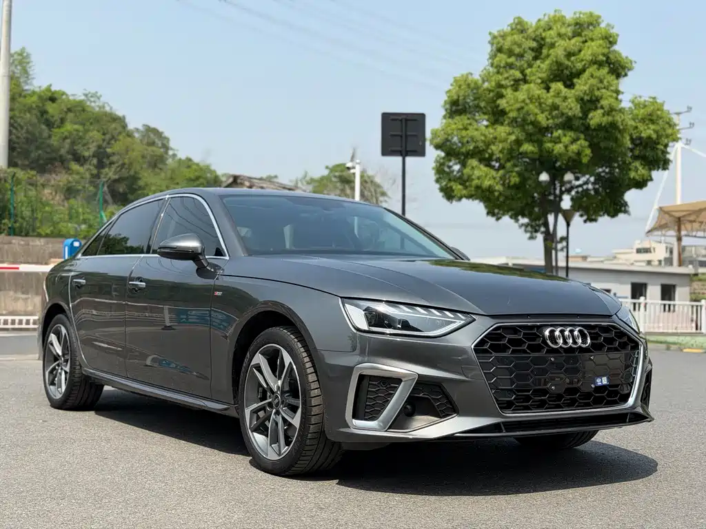 Audi A4L 2022