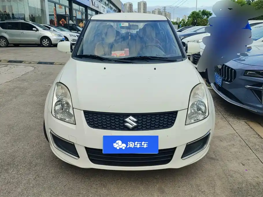 Suzuki Swift 2015 — фото 2