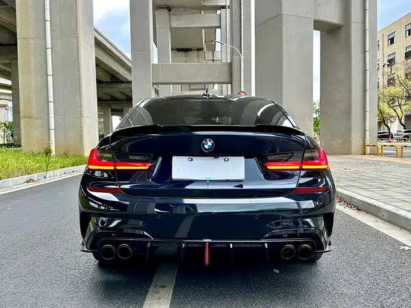 BMW 3 Series 2021