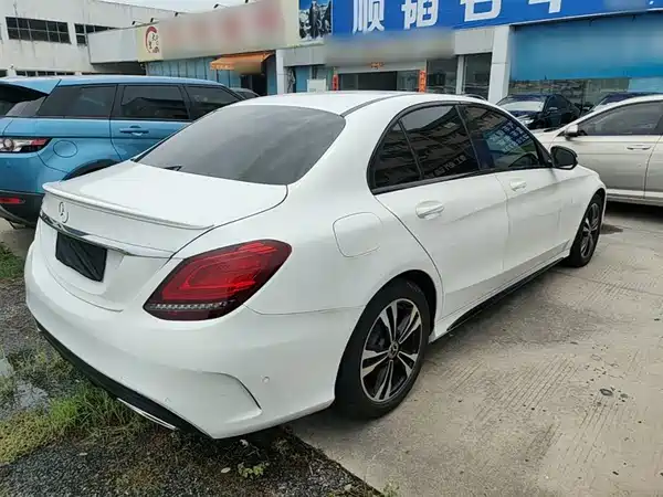 Mercedes-Benz C-Class 2019
