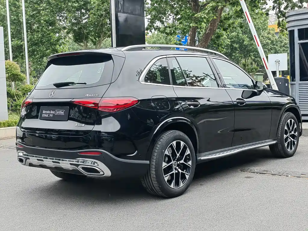 Mercedes-Benz GLC EV 2024 — фото 7