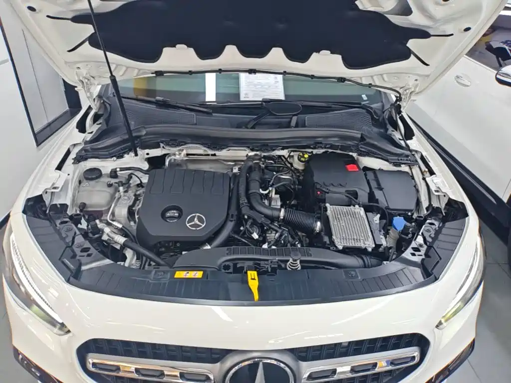 Mercedes-Benz GLA 2025 — фото 20