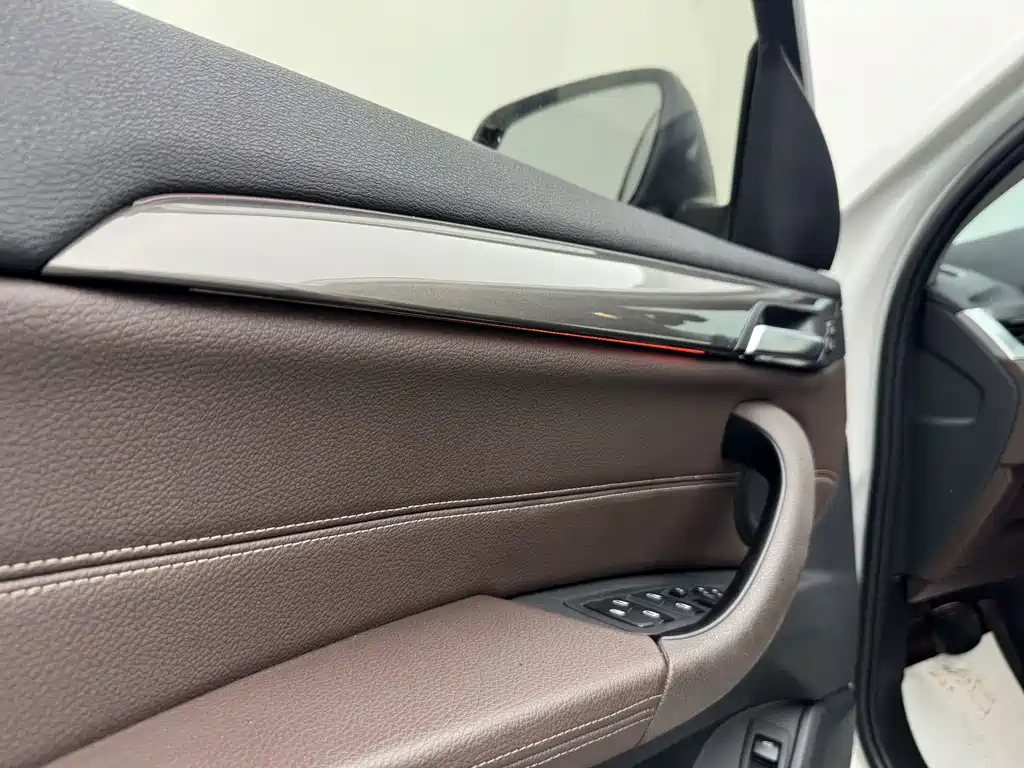 BMW X1 2019 — фото 16