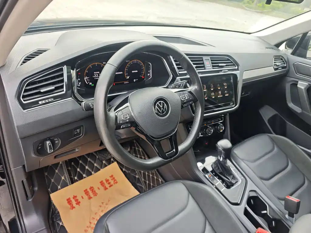 Volkswagen Tiguan L 2021 — фото 14