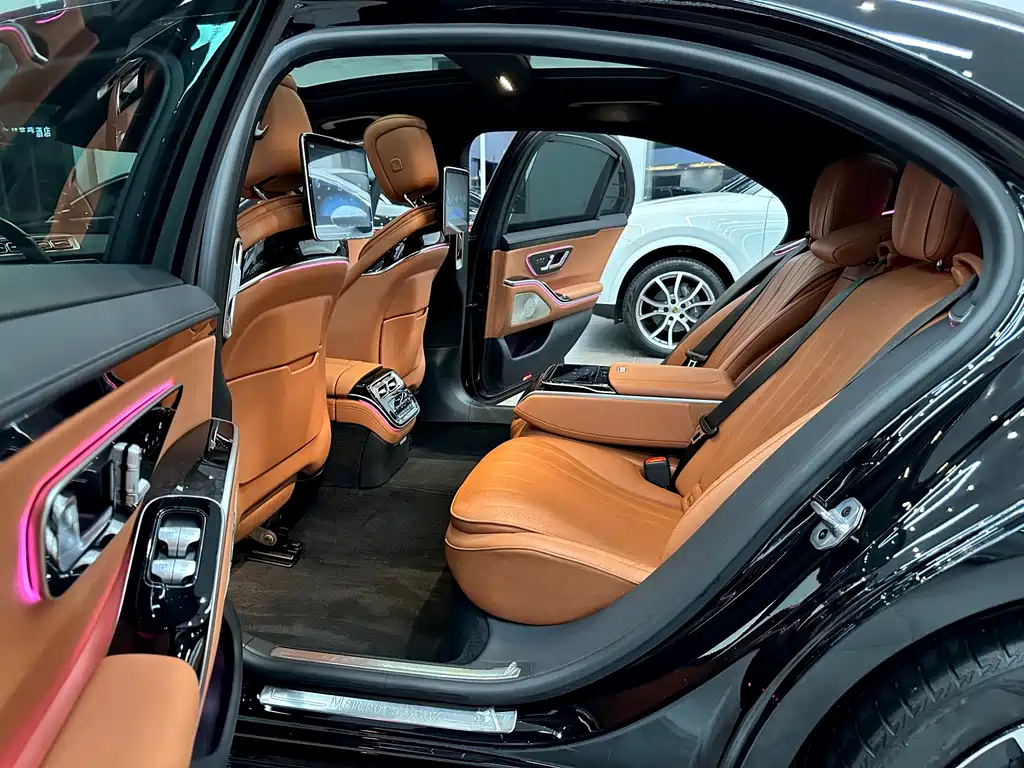 Mercedes-Benz S-Class 2023 — фото 7