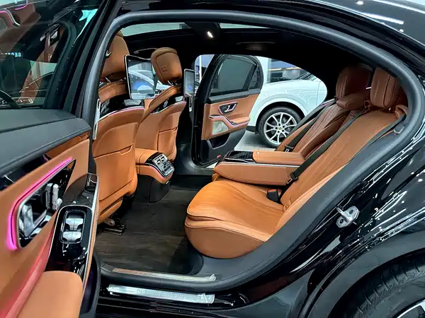 Mercedes-Benz S-Class 2023